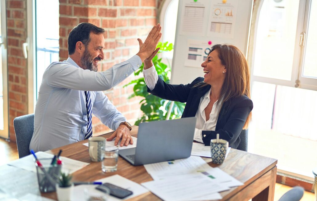 Sales and customer management in a distribution ERP