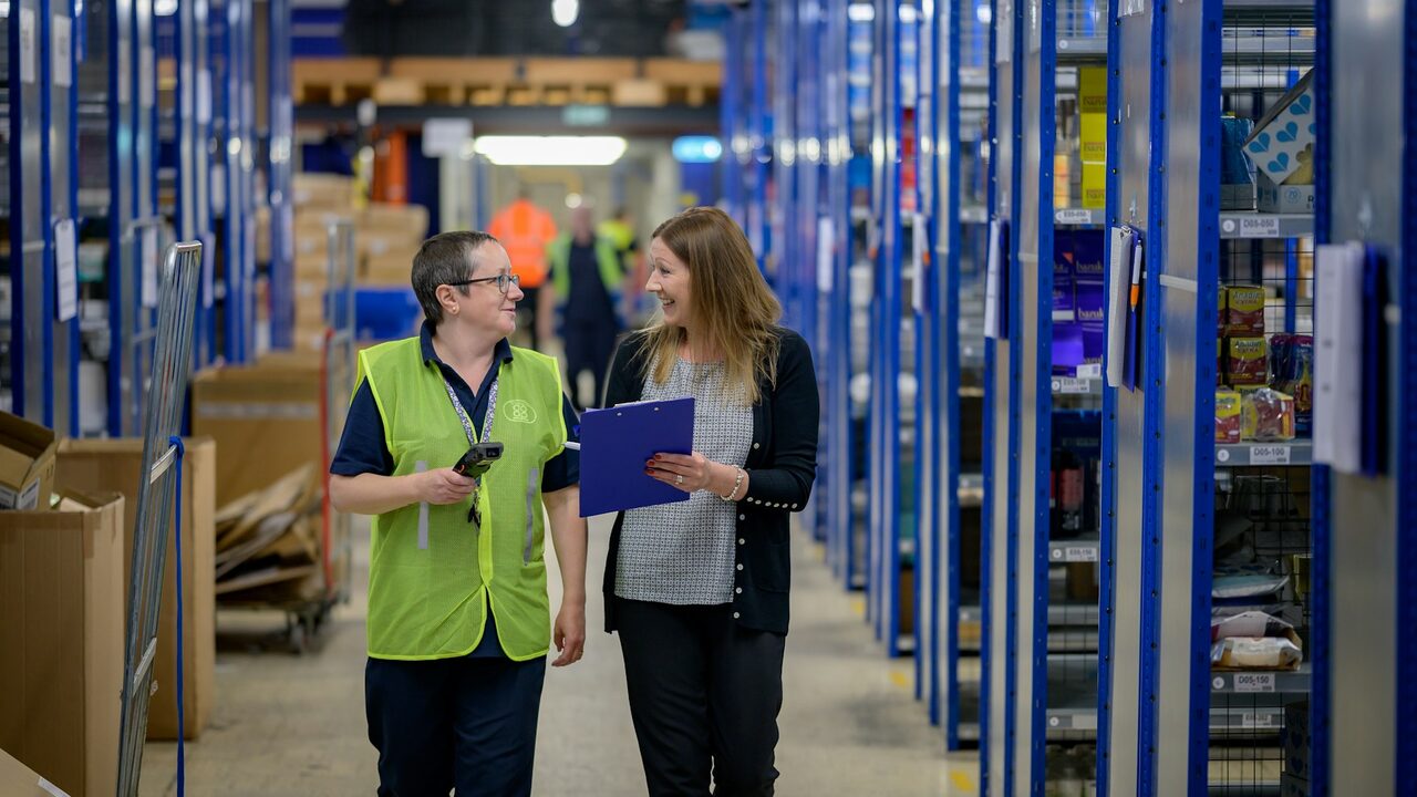 Field rep accessing ERP data on phone in distribution context